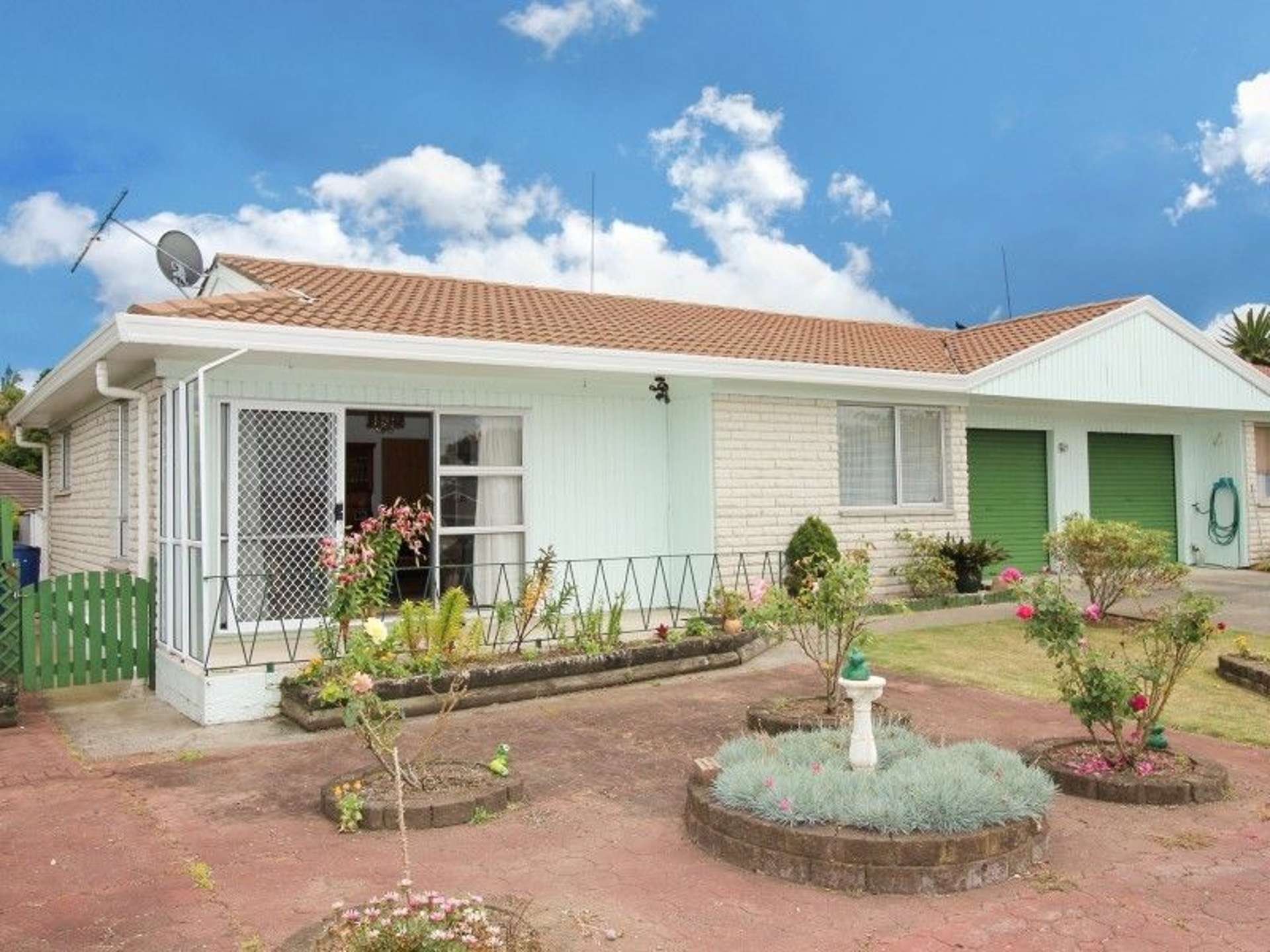 11 Faith Bullock Place New Lynn_0