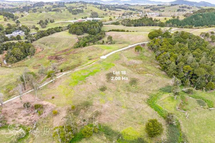 Whakapirau Road Maungaturoto_38