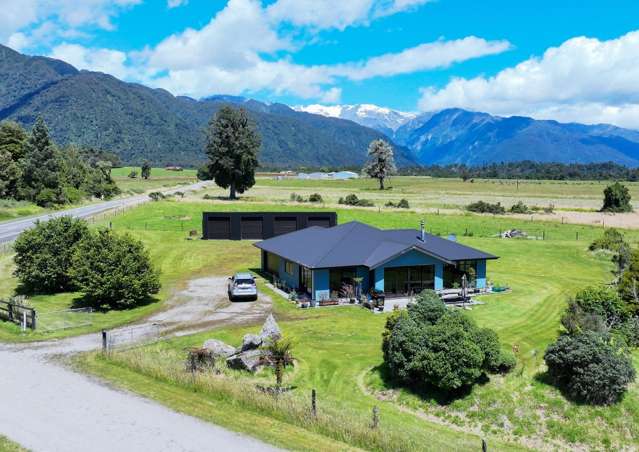 Modern Living With Lifestyle