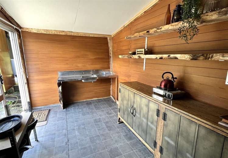 1086 State Highway 7 Dobson_4