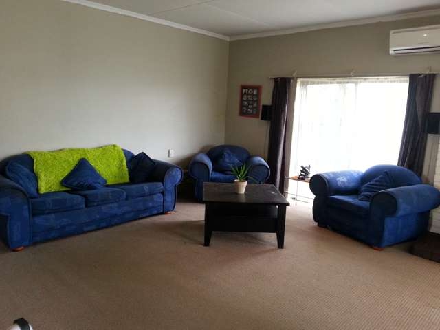 4 Denbigh Street Feilding_4