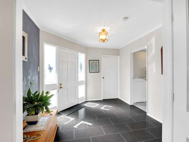 86 Roydon Drive Templeton_25