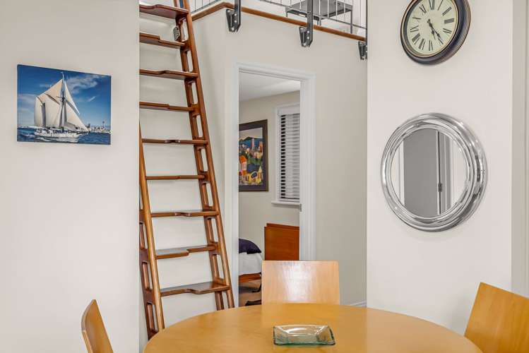 2G/20 Pakenham St East City Centre_15