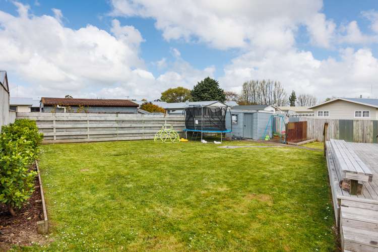 26 Ferndale Place Feilding_7