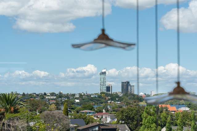 238sqm of Space to Live, Grow & Entertain