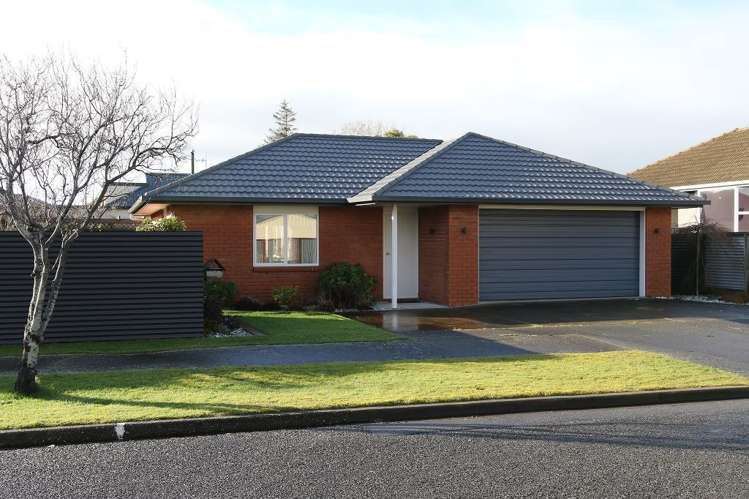 15 Leith Street Windsor_13