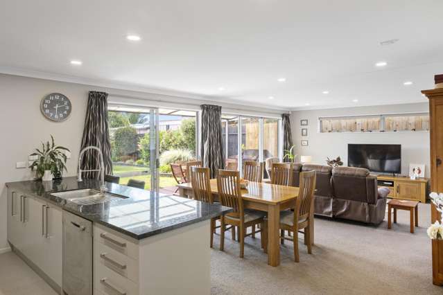 Private, low-maintenance easy care living