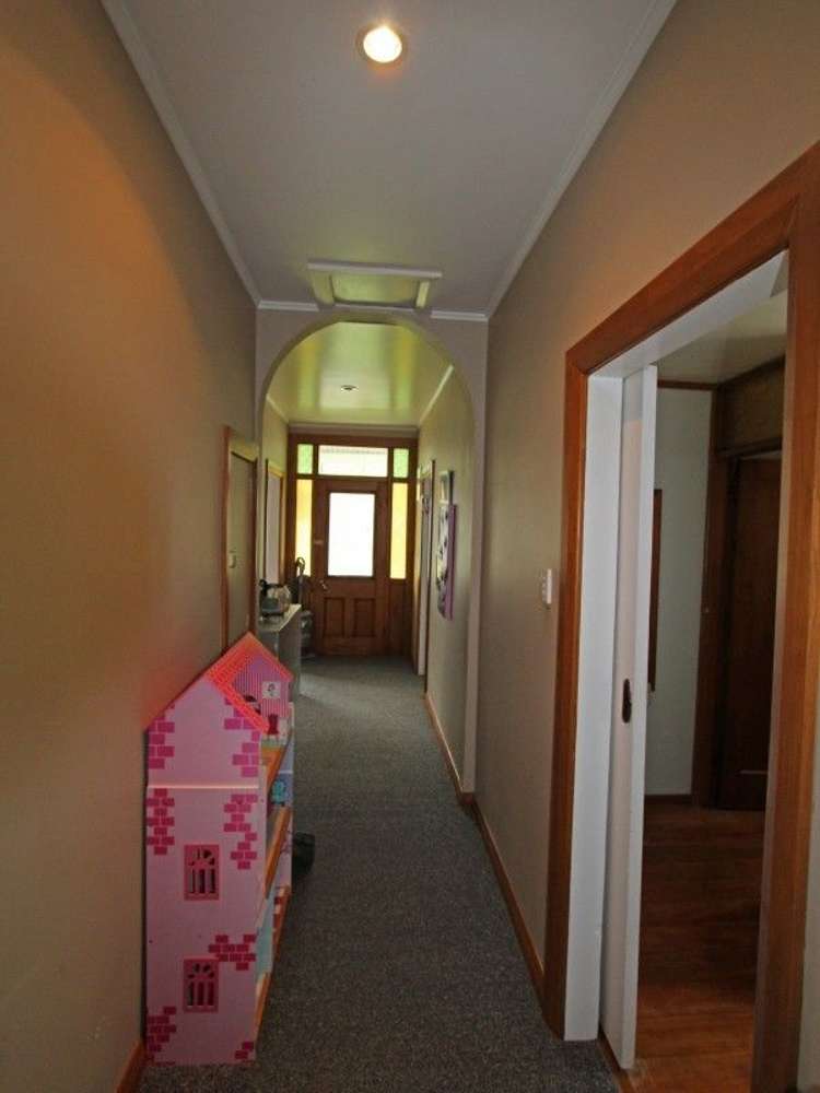 64 Tyndall Street Pahiatua_9