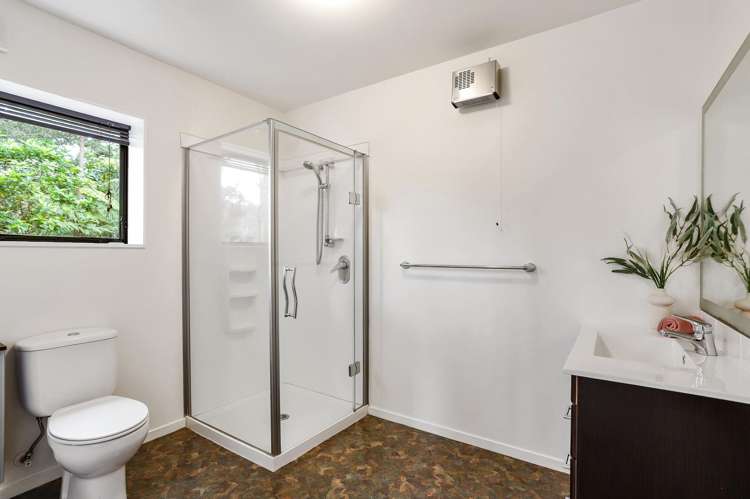 168 Shaw Road Oratia_22