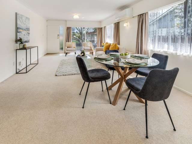 2/1 Bramley Drive Farm Cove_4