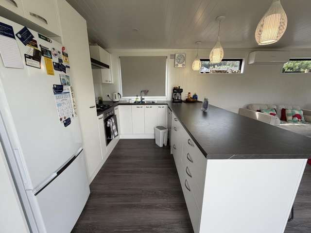 8A Holland Close Pauanui_1