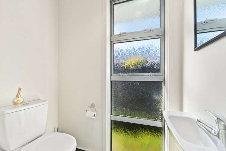 11 Ernest Kemp Rise Wharewaka_19