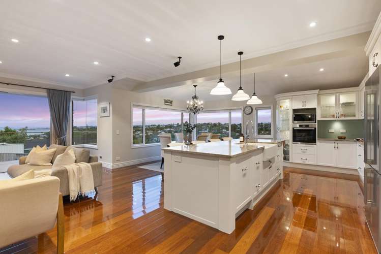 135 Bleakhouse Road Mellons Bay_14