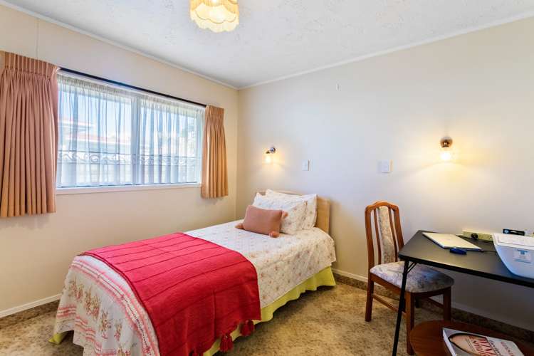 214a Centreway Road Orewa_12