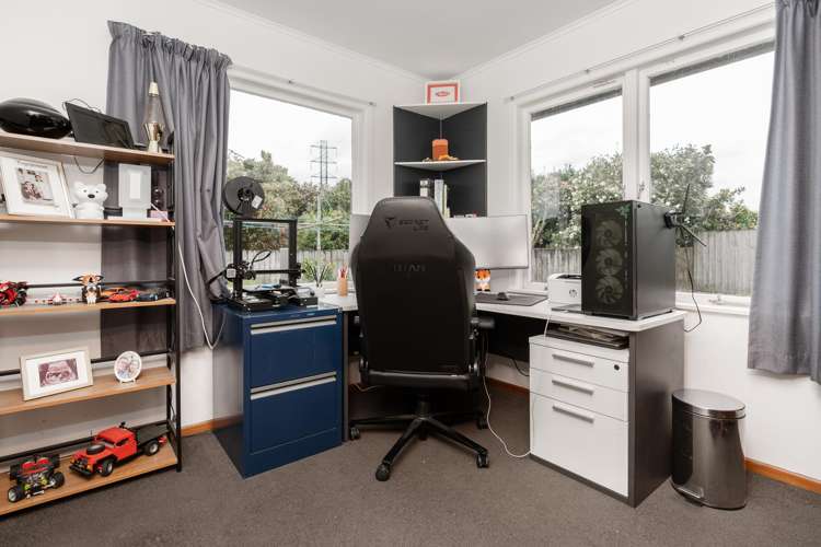 21 Southsea Crescent Silverdale_6