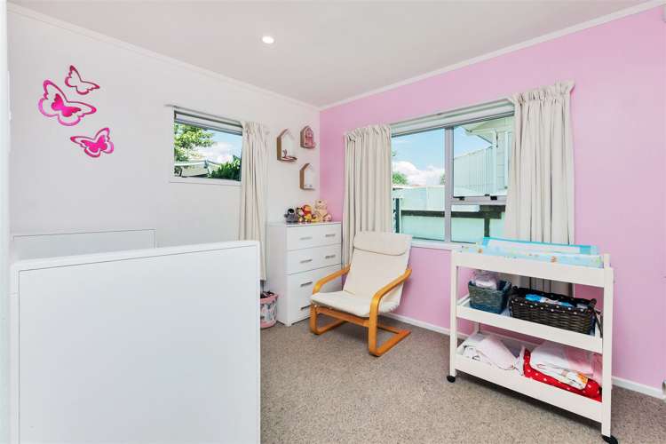 22 Bluewater Place Wattle Downs_14