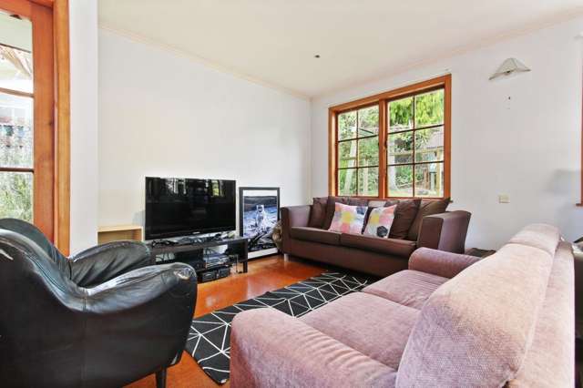 22 Daffodil Street Titirangi_3