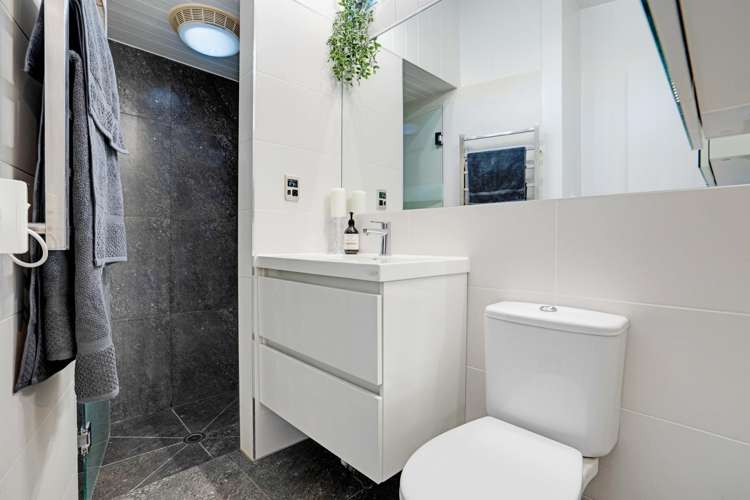 10 Caithness Place Farm Cove_24