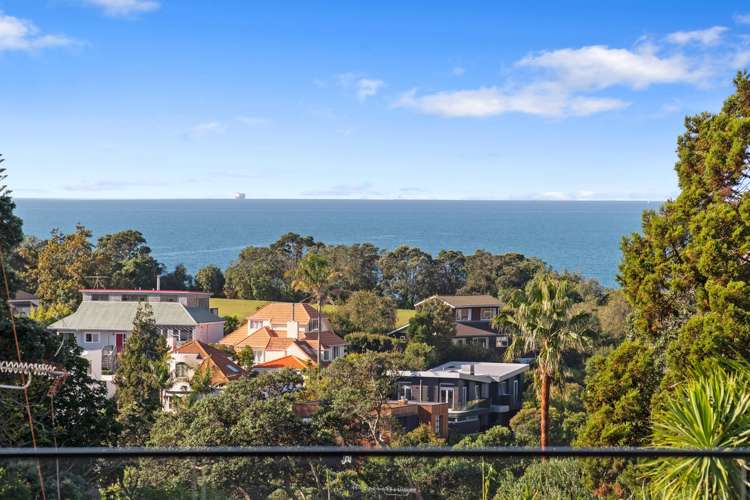 2/21 Eastcliffe Road Castor Bay_11