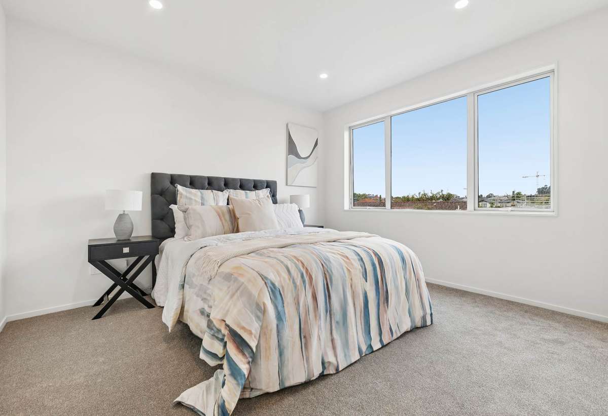 32 Glennandrew Drive_5