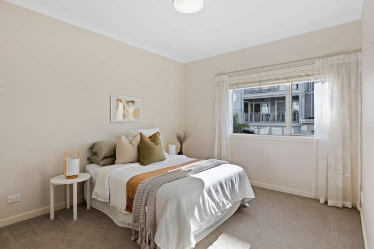 60 Eaves Bush Parade Orewa_13