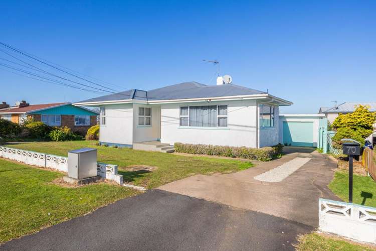70 Dinsdale Road_1