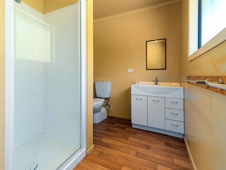 190 Lud Valley Road Hira_15