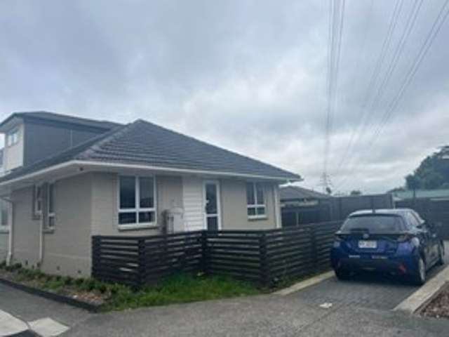 02/30 Calvert Avenue Mangere East_1