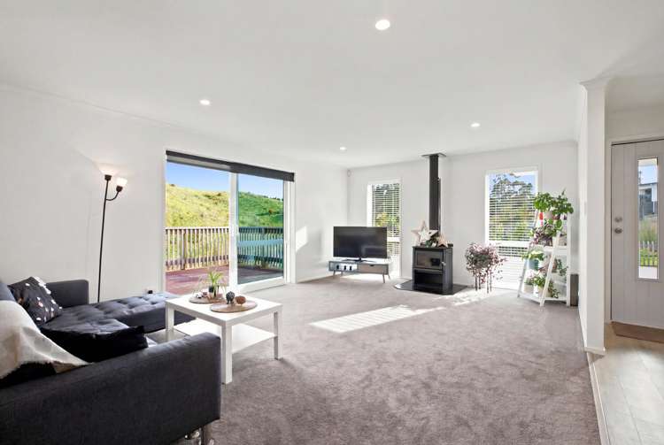 11 Bob Carter Place Welcome Bay_7