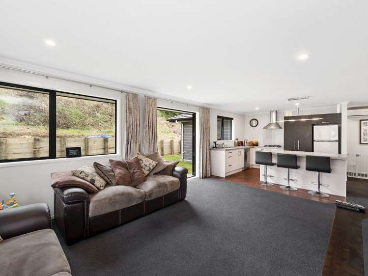 8 Ella Place Grandview Heights_5