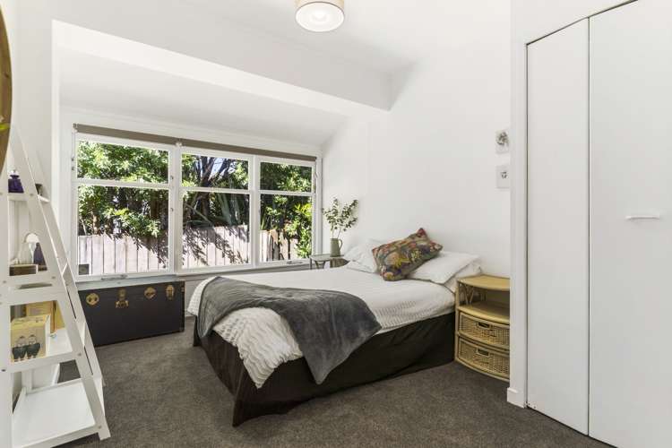 14 Deane Avenue Titirangi_15