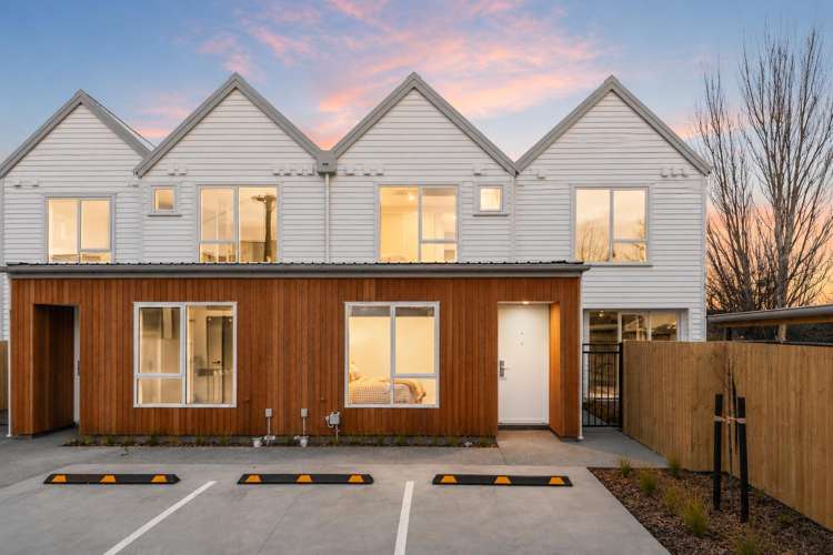 3/35 Halliwell Avenue_0
