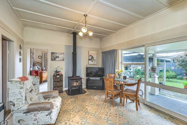 48 Queenwood Road Levin_3