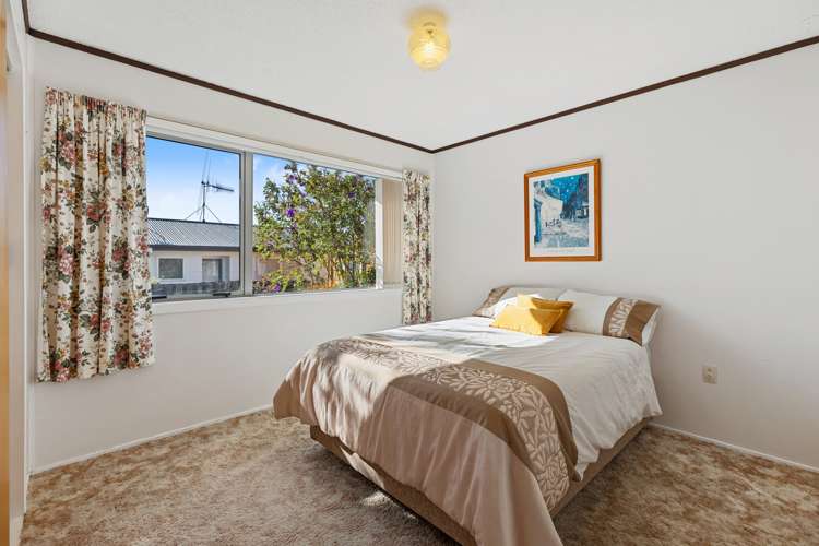 111 Hynds Road Gate Pa_13