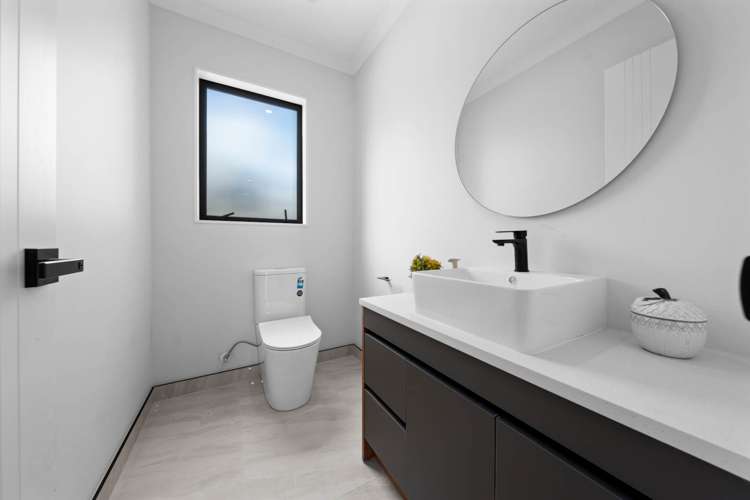 23 Ridgehill Rise Flat Bush_34