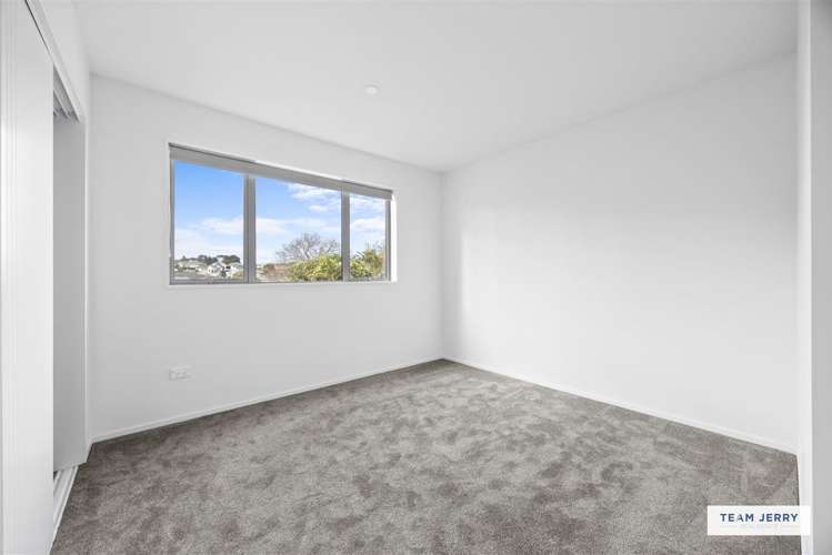 2/4 Ranier Street Ellerslie_14