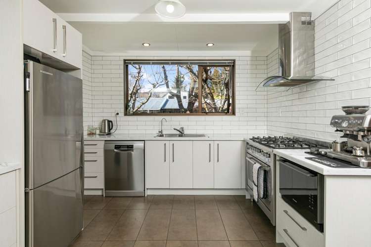16 Leitrum Street_3
