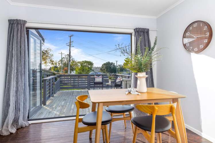 84 Glengarry Road Glen Eden_7