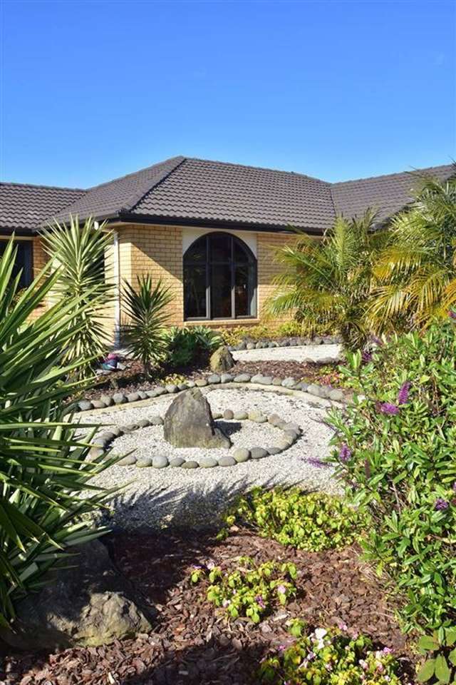 44 Roberta Crescent Orewa_4