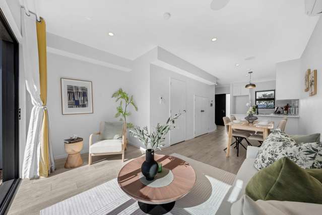 2/13 Grove Lane Pakuranga Heights_3