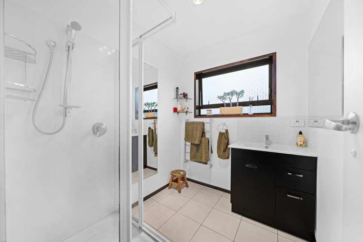 1/22 Walter Strevens Drive Conifer Grove_16