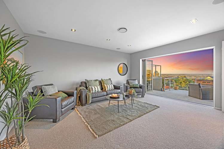 8 Quarry Hill Terrace Kennedys Bush_7