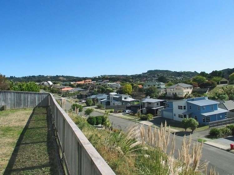 10 Endeavour Drive Whitby_19