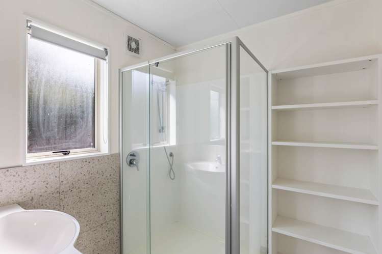 1565 Great South Road Ramarama_44