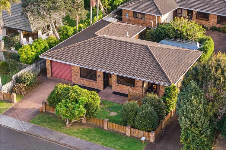8A Forest Glen Orewa_18