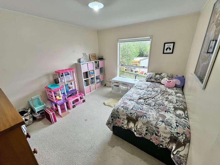2/15A Heathglen Place Bayview_5
