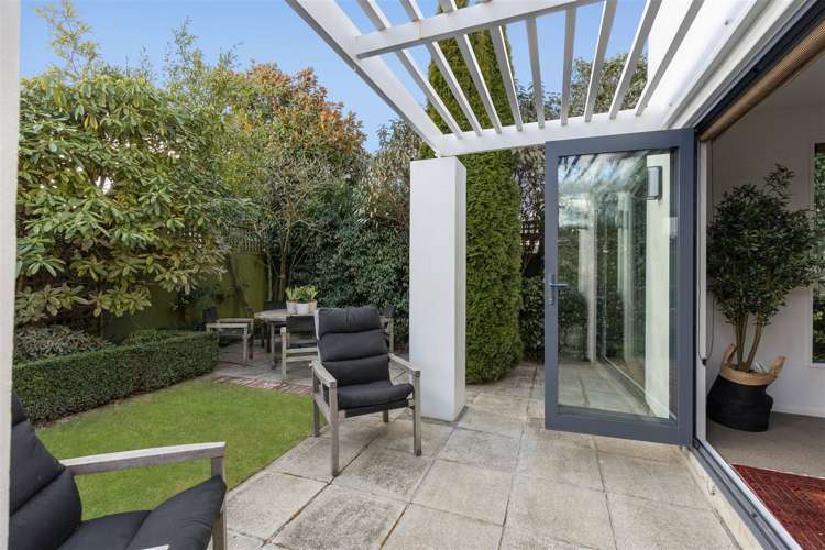 43 Cox Street Merivale_10