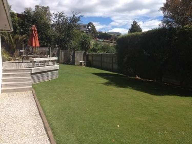 46 Churchill Avenue Richmond_10