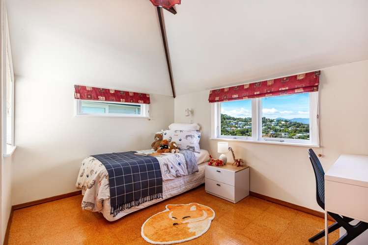 8 Jalna Avenue Khandallah_24