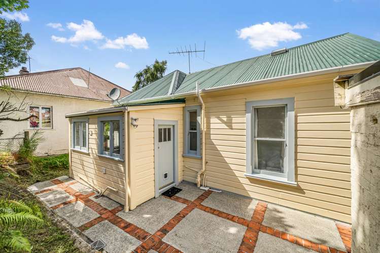 22 Thomson Street Lookout Point_17